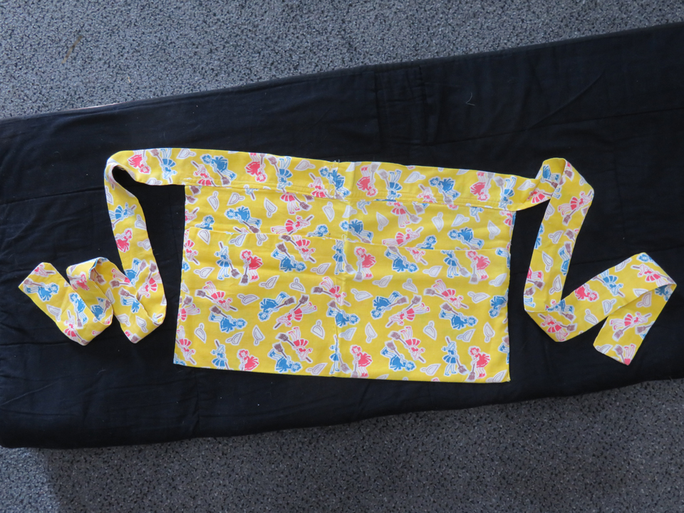 UF255 Child's Apron