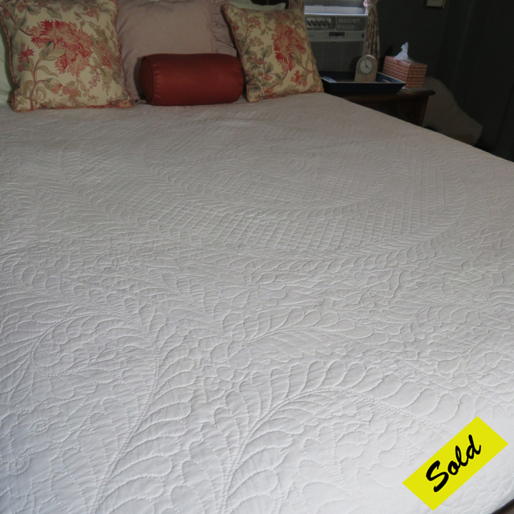 CONJC1 Center Medallion White Bridal Quilt