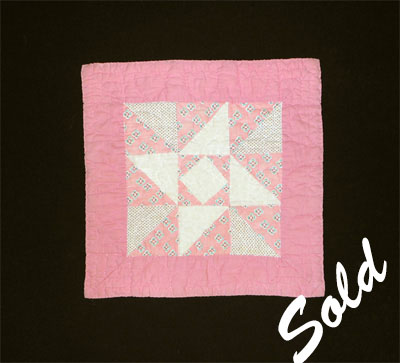DQ196 Pinwheel with Diamond in a Square Center Block Doll Quilt