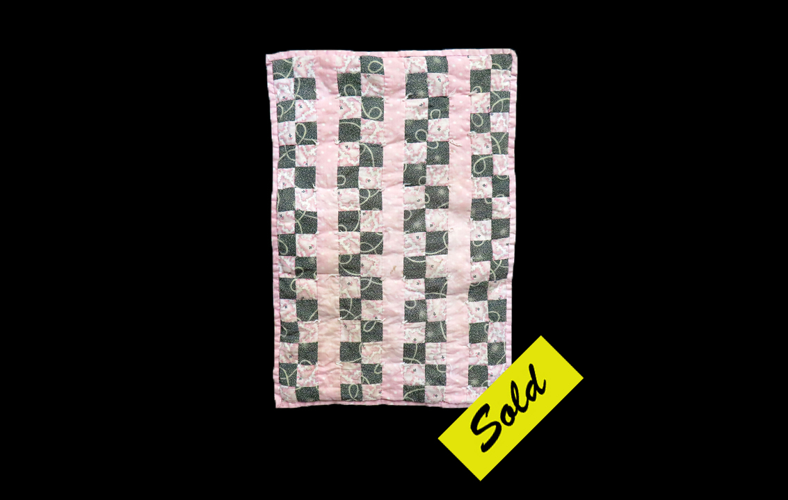 DQ300 Unusual Bars 4 Patch Doll Quilt