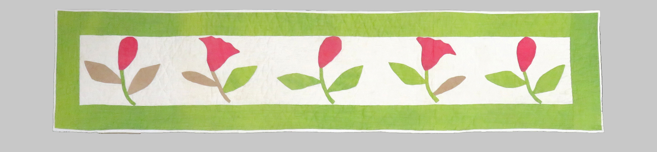 F788 Border of Tulips Finished Fragment