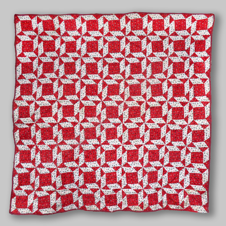 Q8770 Red & White Pinwheel and Blocks Crib Quilt
