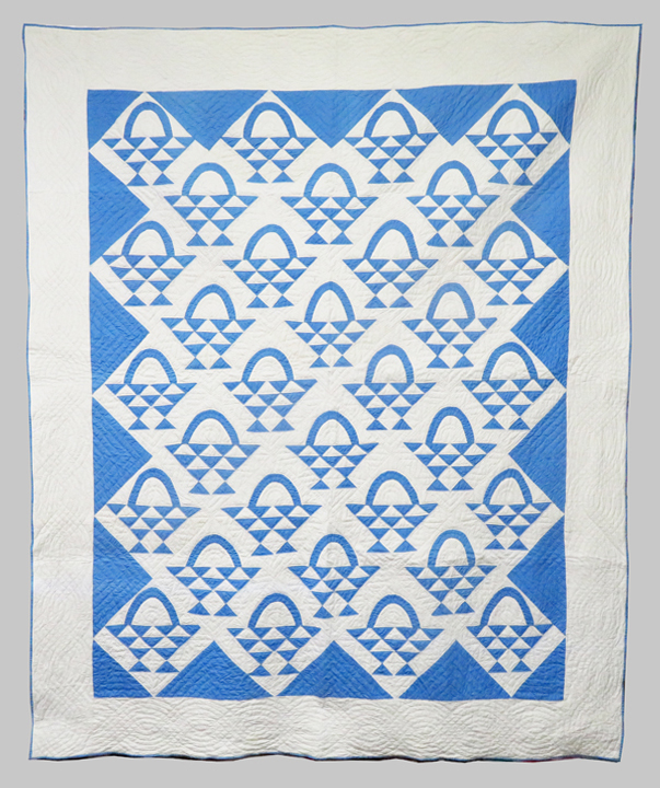 Q8883 Blue & White Baskets