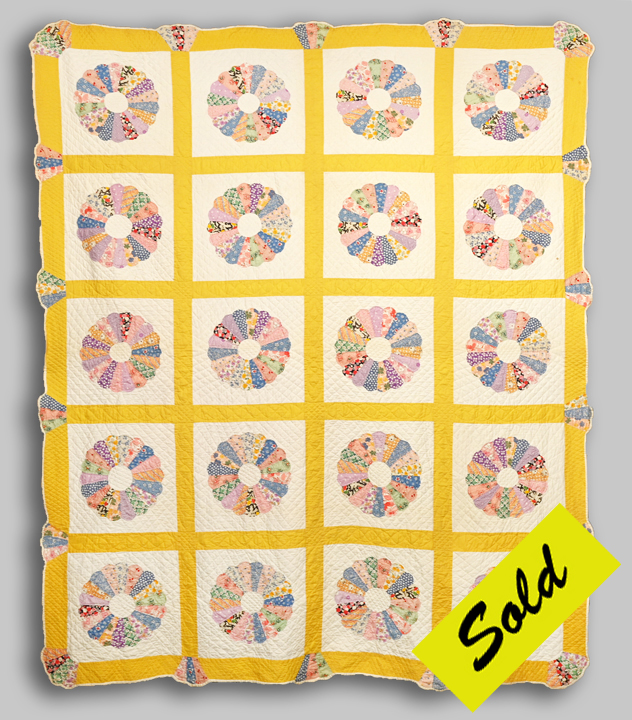 Q9264 Unusual Dresden Plate Quilt