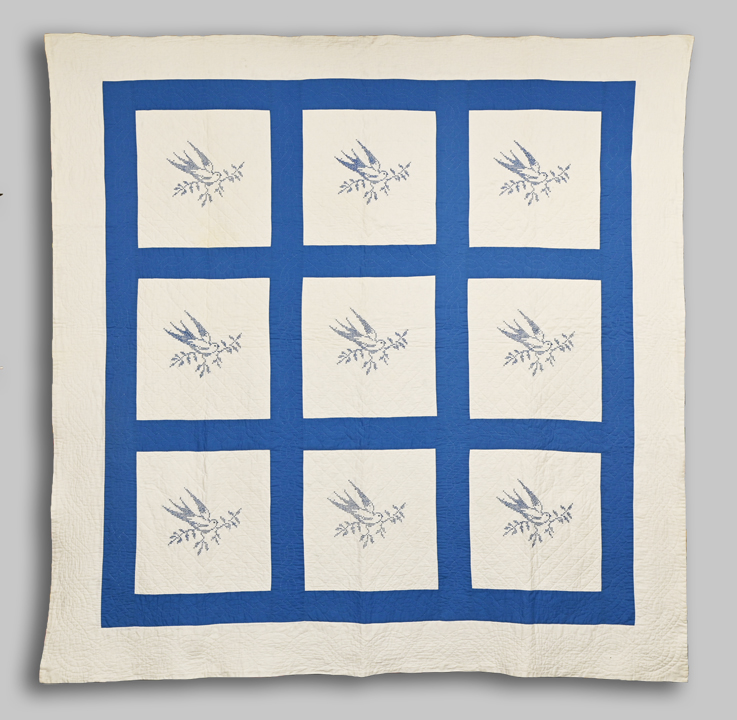 Q9265 Blue Bird of Happiness Quilt