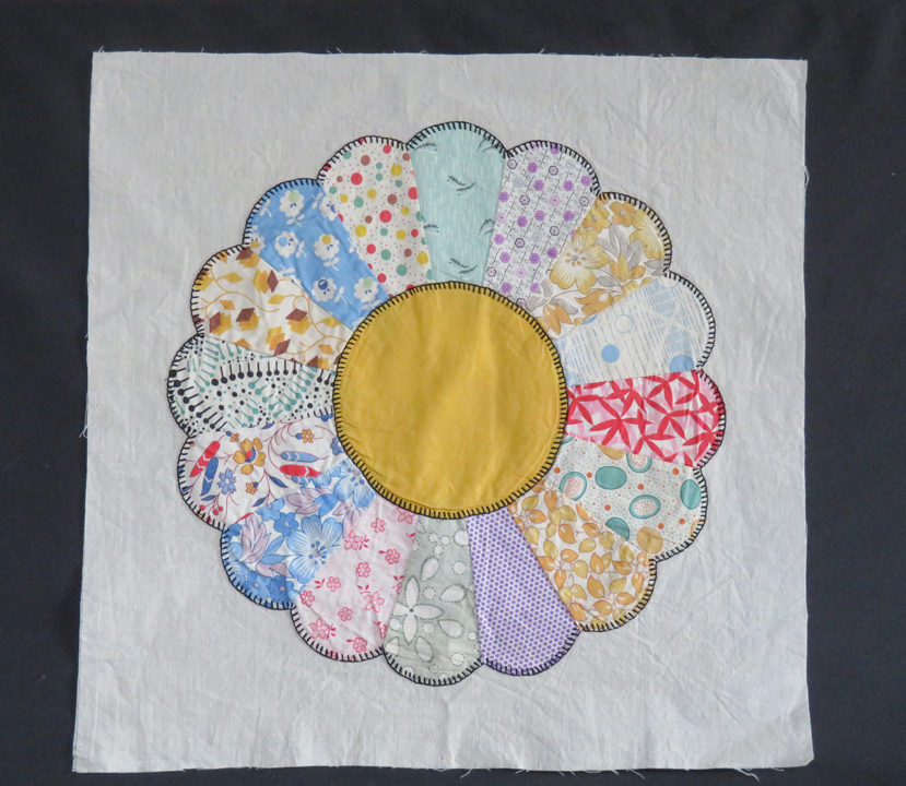 QB234 Dresden Plate