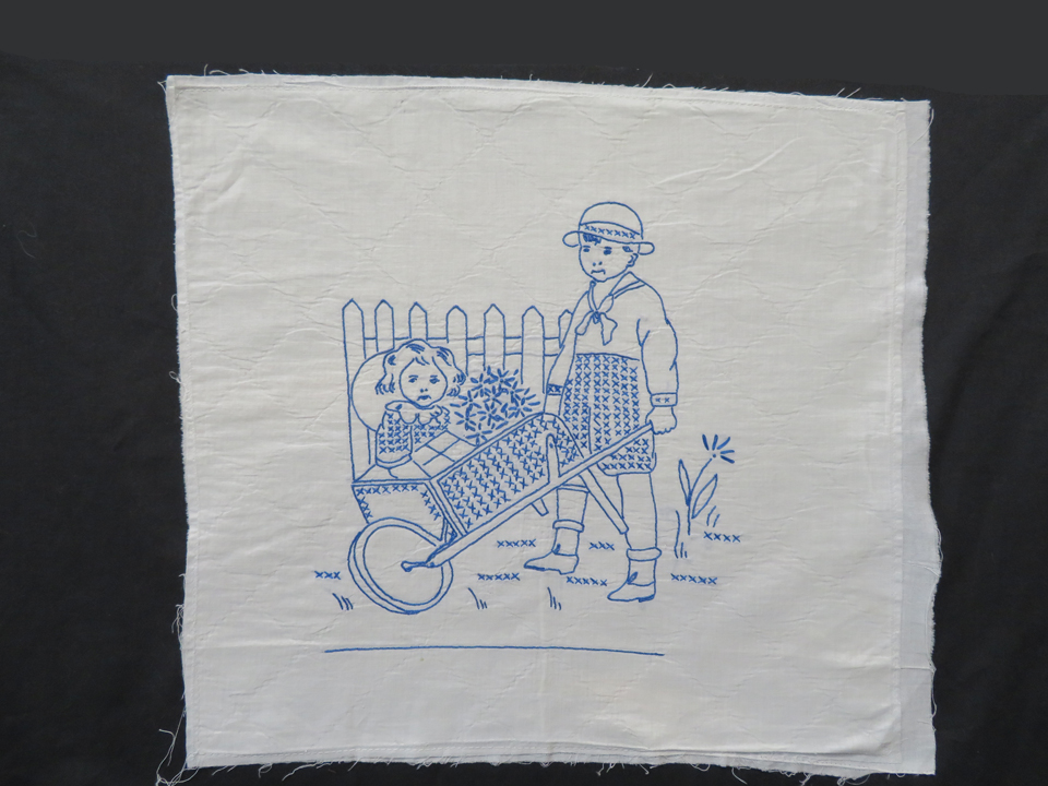 QB258 Children Blue Work