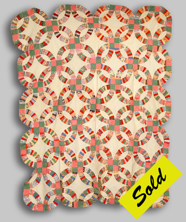 qt109 Double Wedding Ring Quilt Top